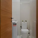 Edes Perfect Location & Modern Bukarest