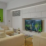 Edes Perfect Location & Modern * Bukarest