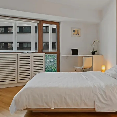 Апартаменты Edes Perfect Location & Modern