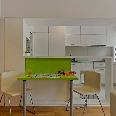 Edes Perfect Location & Modern Апартаменты Бухарест
