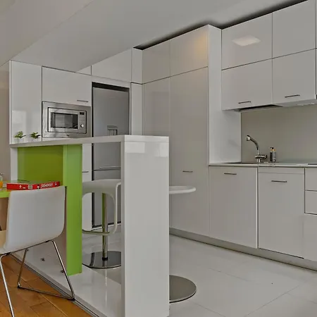 Edes Perfect Location & Modern * Βουκουρέστι