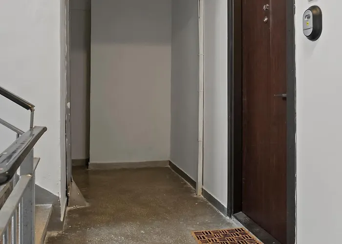 Edes Perfect Location & Modern