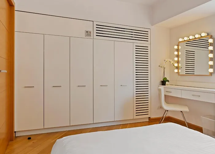 Edes Perfect Location & Modern Bucharest