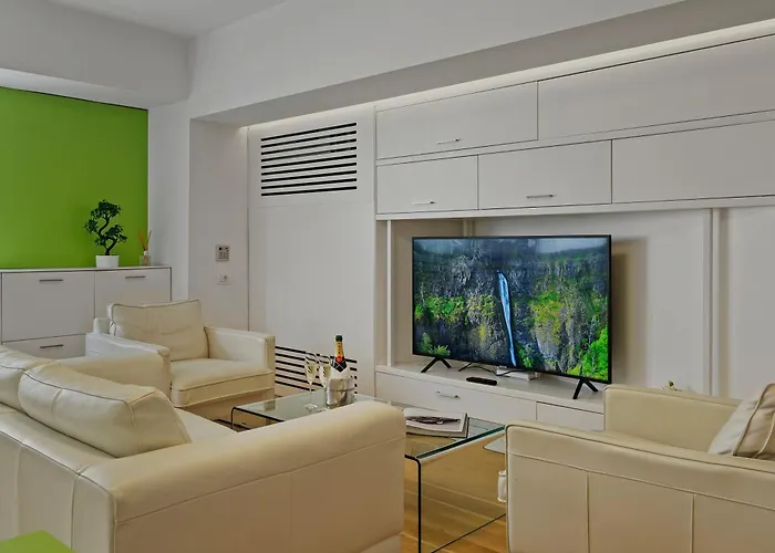 Edes Perfect Location & Modern Apartament *