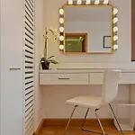 Edes Perfect Location & Modern * Bucareste
