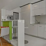 Edes Perfect Location & Modern * Bucareste